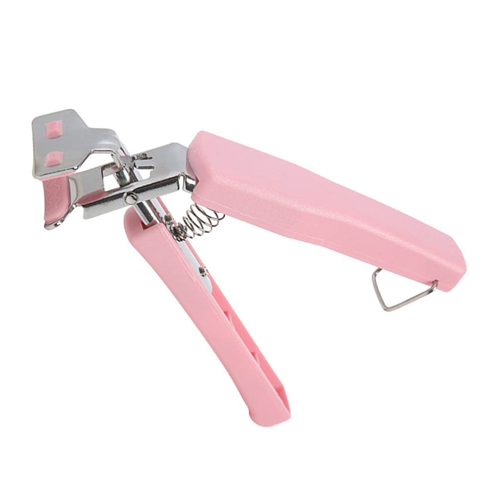 Stainless steel bowl clips and tongs, designed for handling hot dishes in the kitchen. Stainless steel bowl clips and tongs, designed for handling hot dishes in the kitchen.